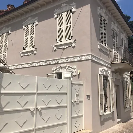 Casa Manu' * CastellʼAlfero